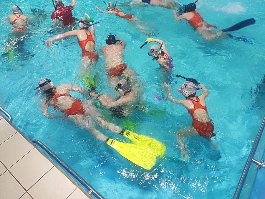 Hokej pod wodą Walenie Siemianowice Śląskie Trening 4 III 2023. Koniec Walenia czyli Amatorska Liga Hokeja Pod Wodą